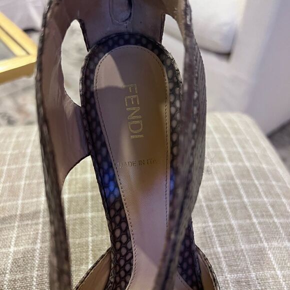 Fendi platform peep toe booties size 6.5 (37) - Picture 5 of 16